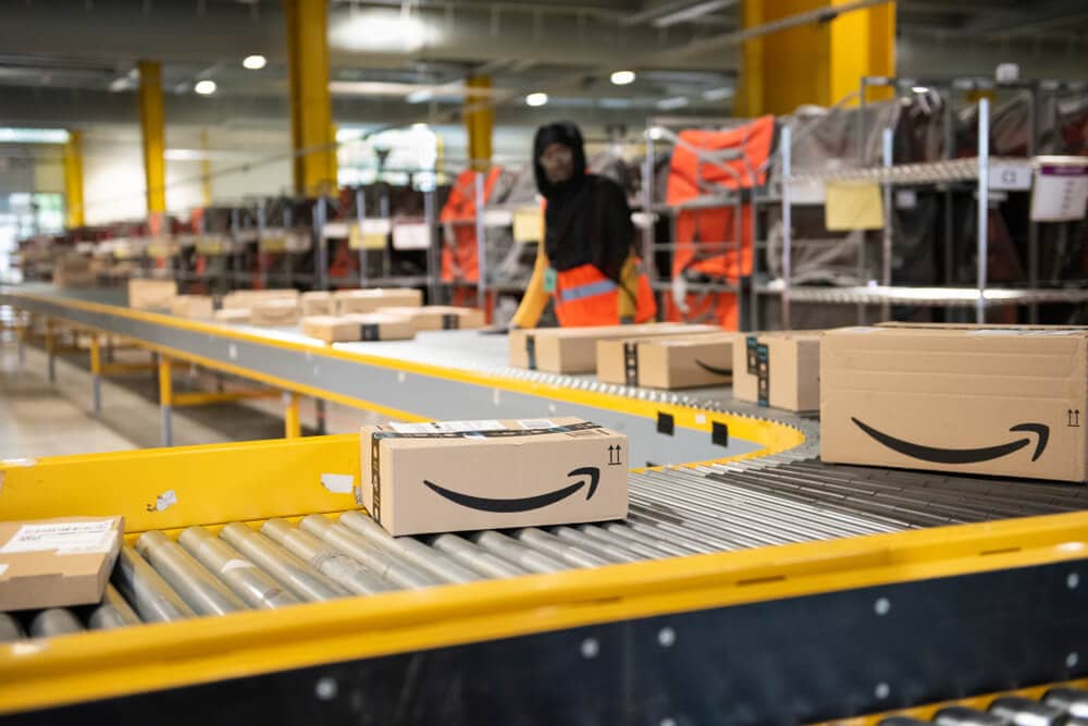 picture of amazon packages in the line to be shipped